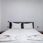 Modern 2bd 2ba Designer - Prime Location By Flat Mаnager