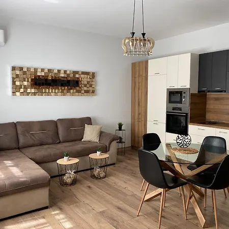 Апартаменты La Luna - High-end 2bd Flat In The Centre By Flat Mаnager София