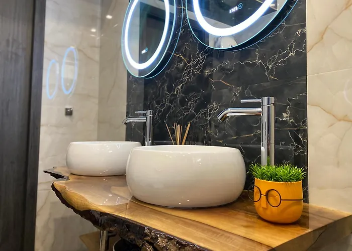 La Luna - High-end 2bd Flat In The Centre By Flat Mаnager *