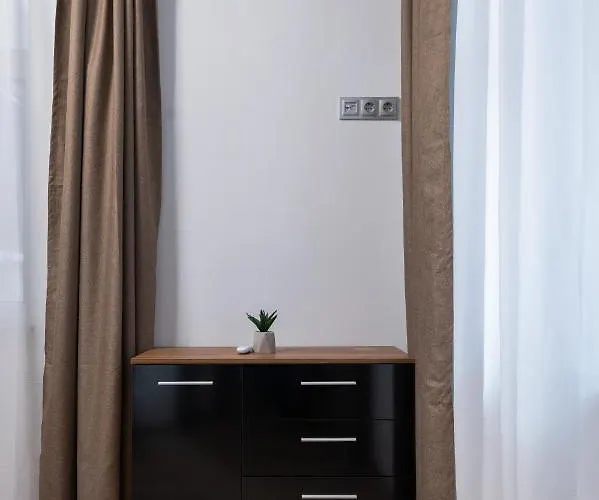 La Luna - High-end 2bd Flat In The Centre By Flat Mаnager *