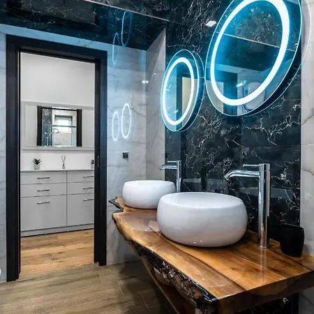 شقة La Luna - High-end 2bd Flat In The Centre By Flat Mаnager *